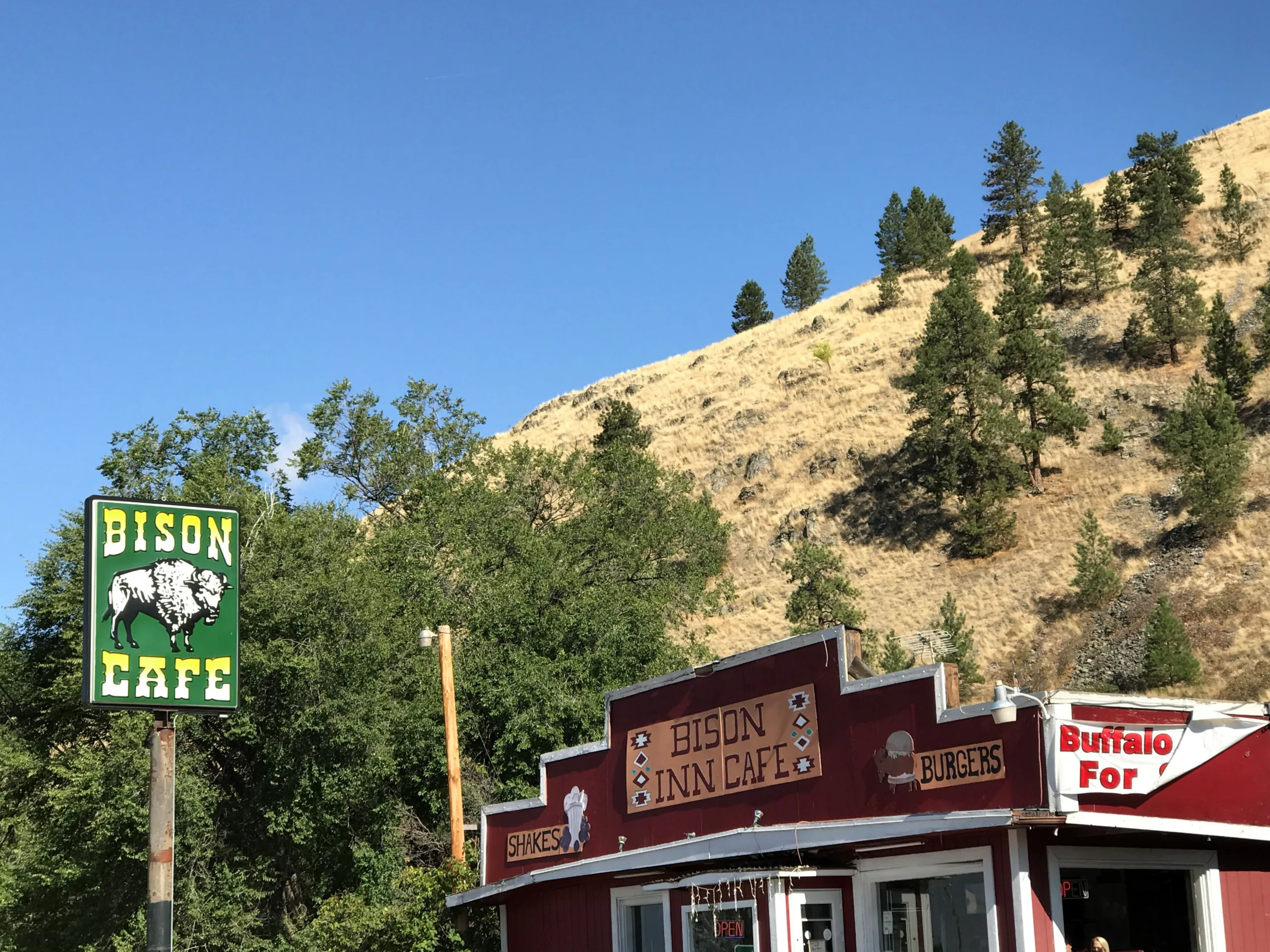 Ravalli hero